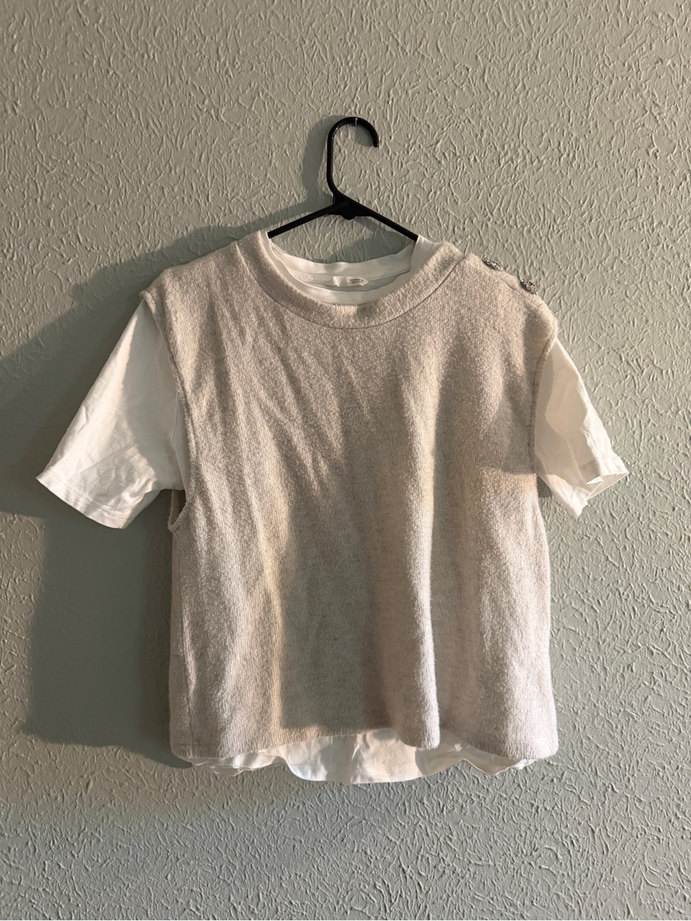 Zara Women Layered Sweater Tee in Cream and White with embellished shoulder